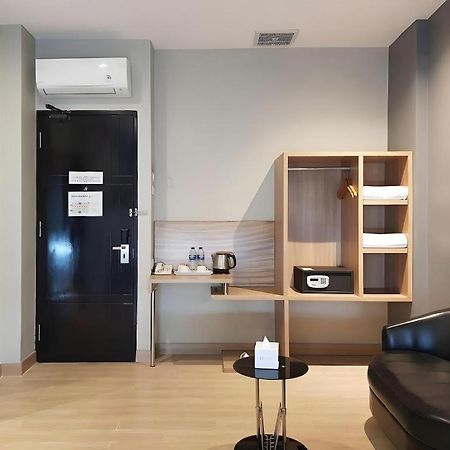 U Stay Hotel Mangga Besar Jakarta Eksteriør billede